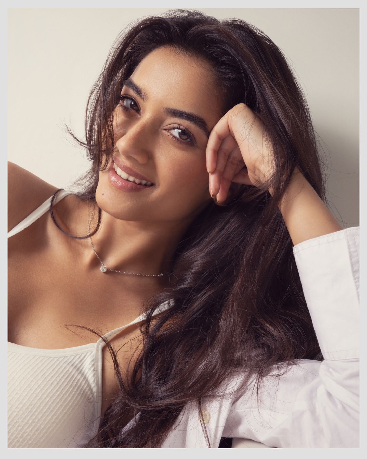Bhagyashri Borse The Power of a Seductive Gaze