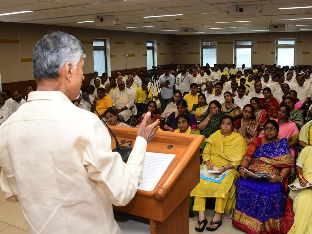 chandrababu-naidu-survey