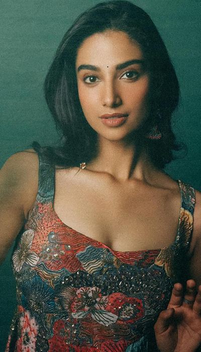 Chic Yet Sizzling Meenakshi Chaudhary’s Shoot