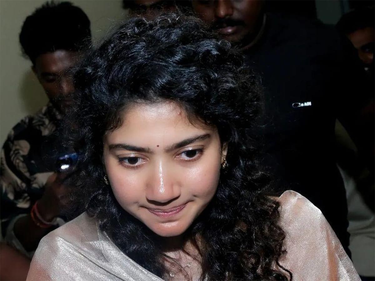Sai Pallavi's Bold Statement On Star Heroes!