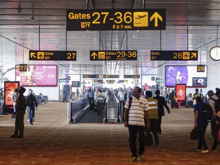 Indians Leaving US