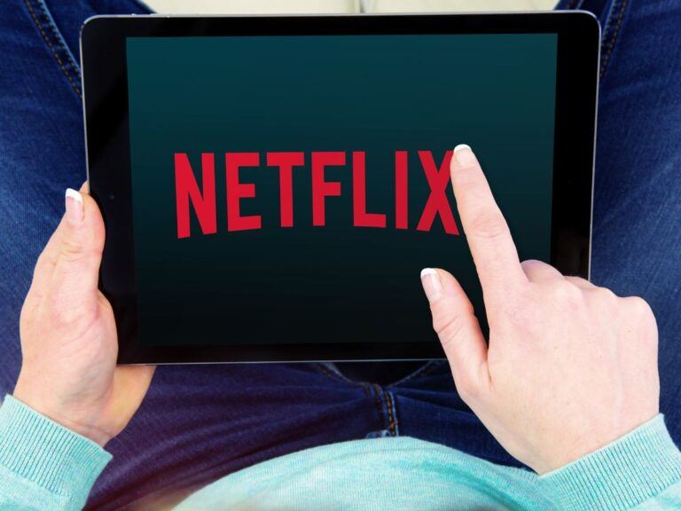 Netflix Loses 2 Million Users