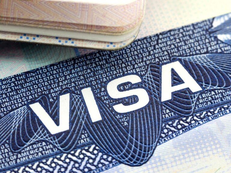 U.S. Banks Stop H1B Filings
