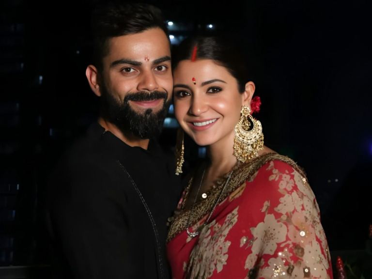 Virat & Anushka No Longer Together? Fans Wonder!