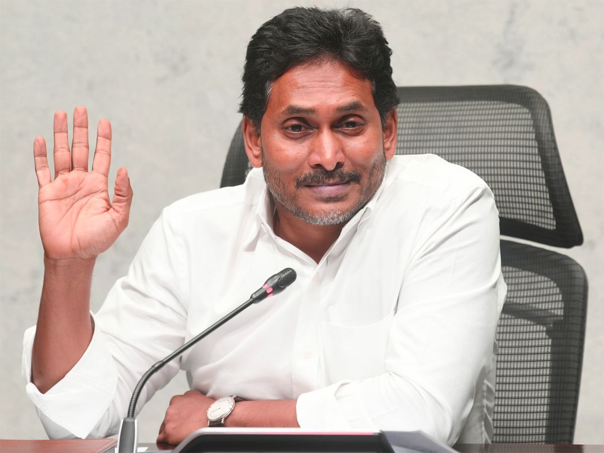 YS Jagan Policy Loot It Hide It And Use It Throw It