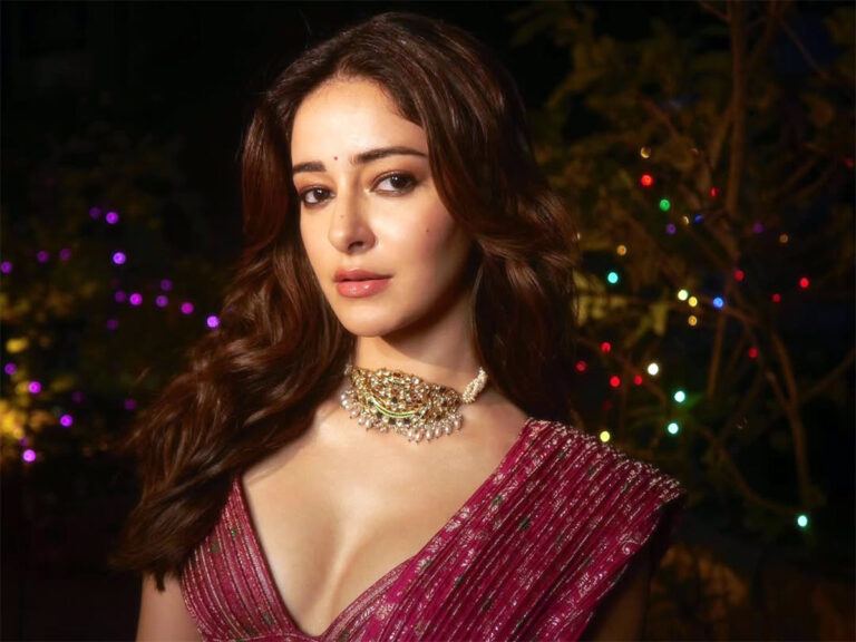 Actress' Shocks: "I Was Called Flat Chest”