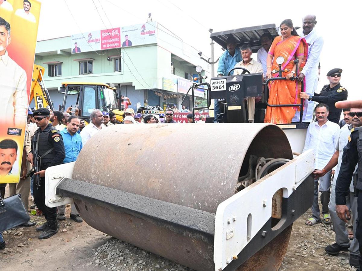Chandrababu Naidu Driving Road Roller