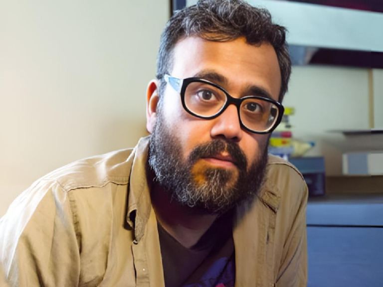Director Lashes Out at Netflix: "I Went Mental”