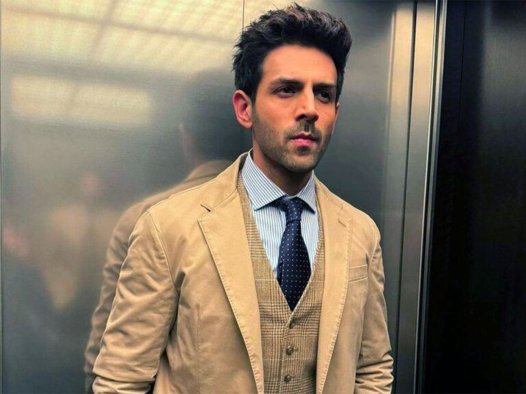 Hero Kartik Aaryan
