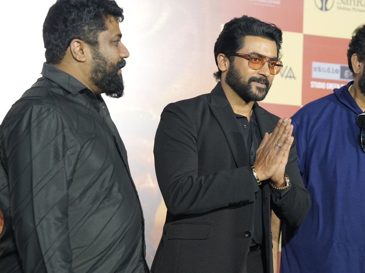 mumbai-journalist-gets-into-an-argument-with-suriya