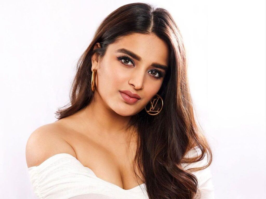 Nidhhi Agerwal