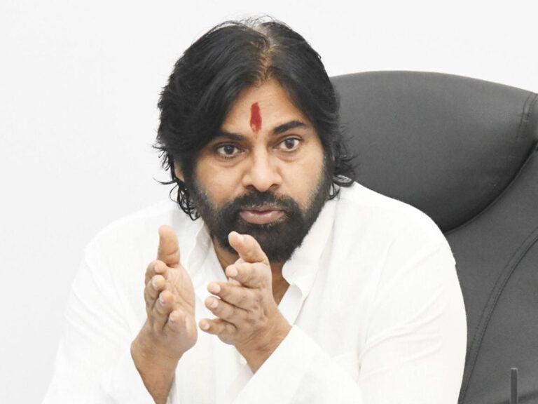 pawan-kalyan-journalists