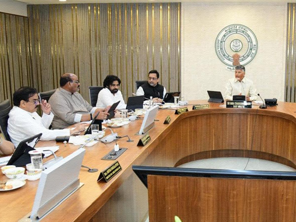 pawan-kalyan-present-in-cabinet-meeting