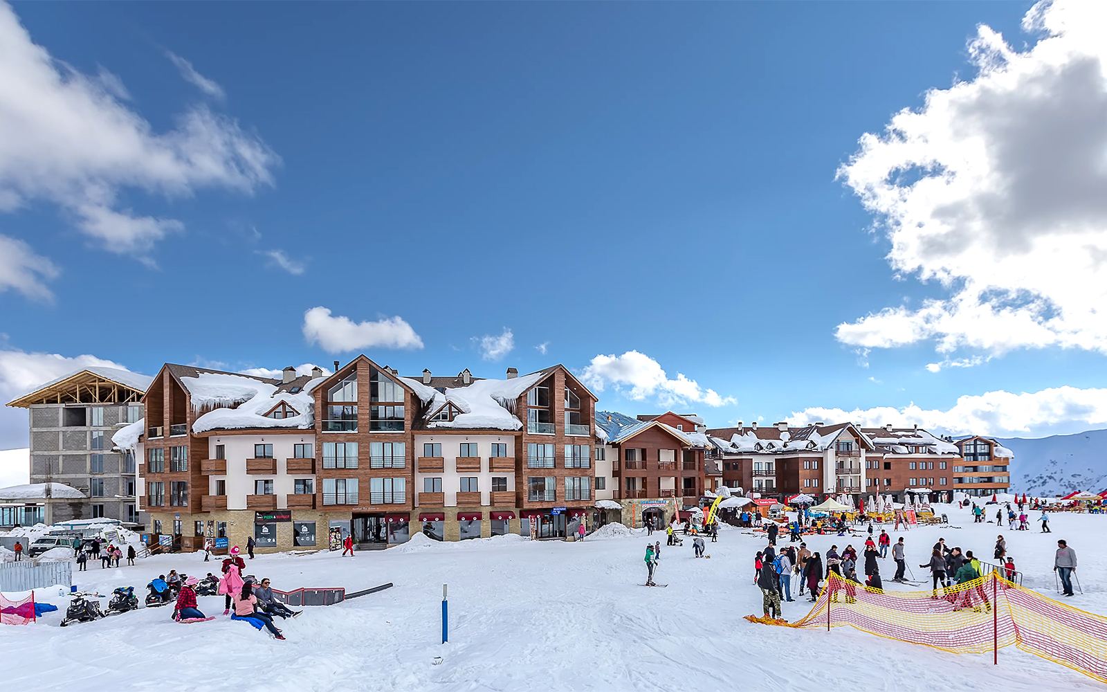12 Indians Poisoned to Death In Georgia Ski Resort