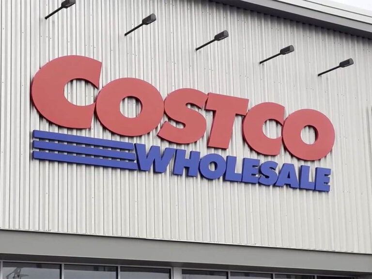 19-Year-Old Shot Dead in the Restroom of a Texas Costco