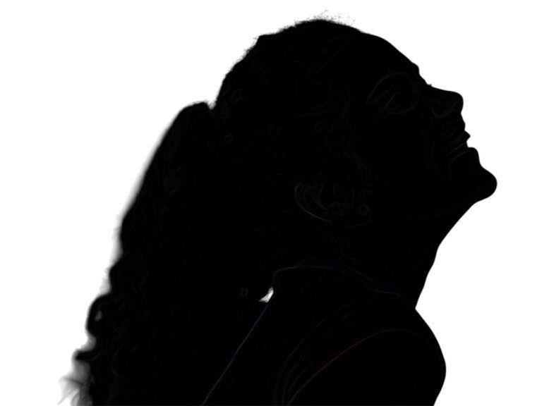 Actress Manipulative Manager Guild Serious