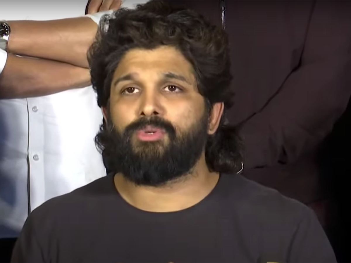 Allu Arjun Pressmeet With Preparation