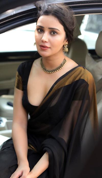 Anaira Gupta