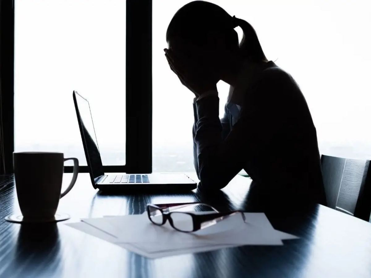 company-fires-employees-for-being-stress
