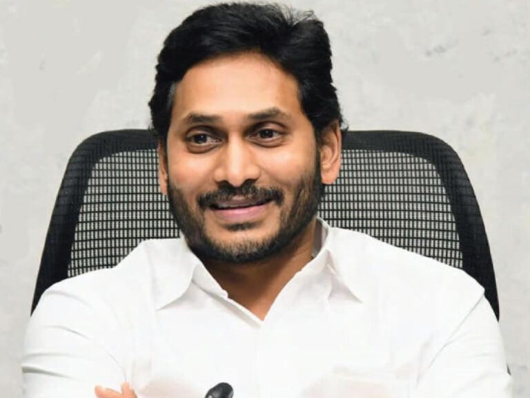 jagan-into-public-after-sankranti
