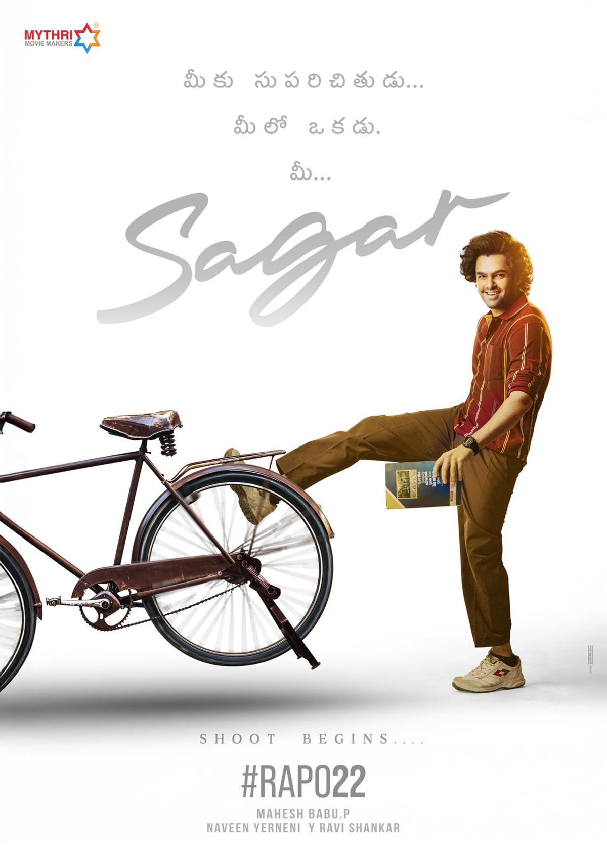 Meet RaPo As Vintage-look Sagar From RAPO22