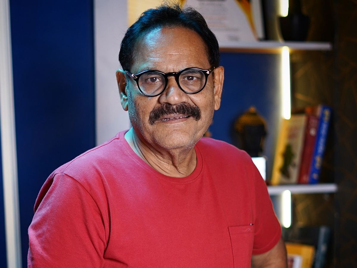 mushtaq-khan