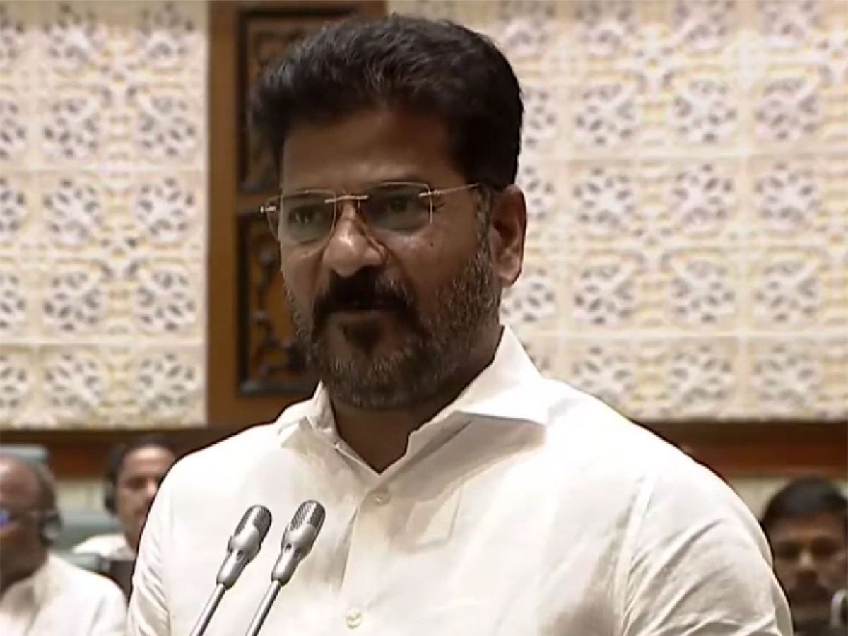 revanth-reddy-comments-on-brs