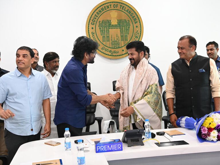 revanth-reddy-with-tollywood-biggies