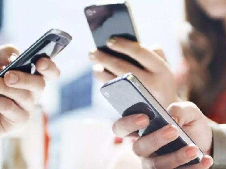 smartphones-declared-as-harmful