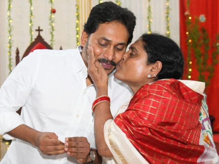 ys-jagan-ys-vijayamma