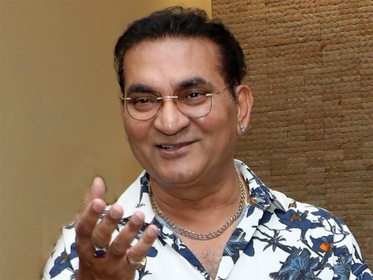 Abhijeet Bhattacharya Insults Mahatma Gandhi