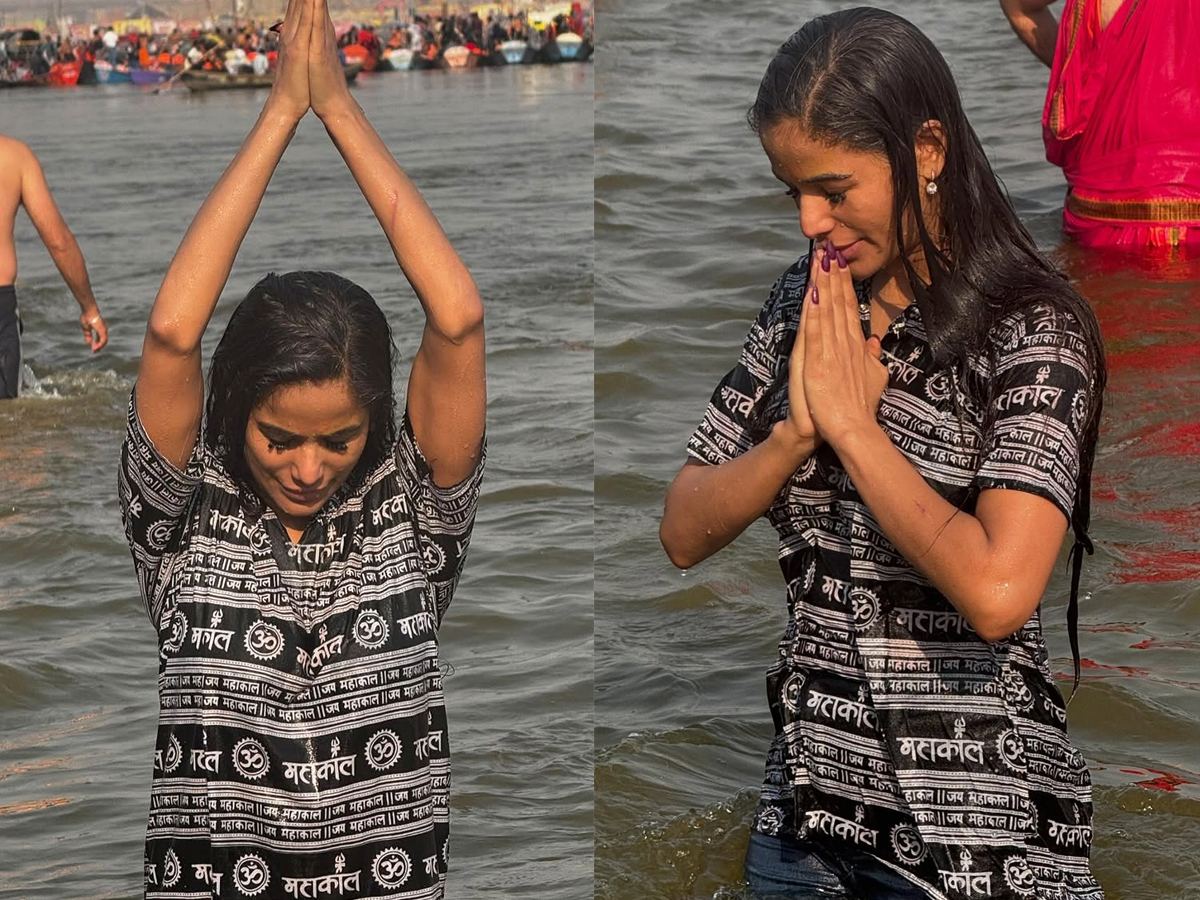 Adult Star Poonam Pandey At Maha Kumbh
