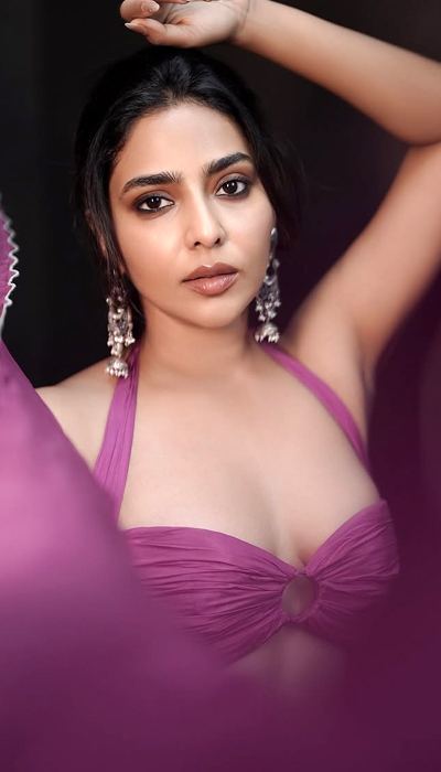 Aishwarya Lekshmi Hot Look