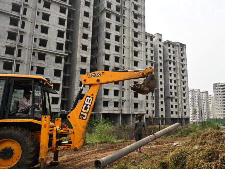 amaravati-development-works infront of Jagan Eyes