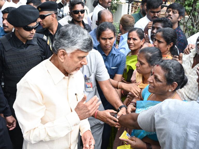 Chandrababu Naidu Sankranthi Naravaaripalle