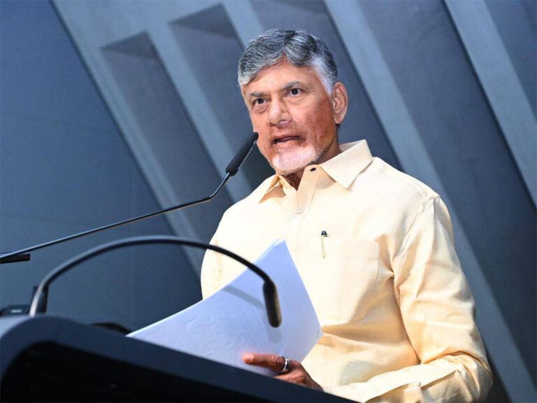 chandrababu-whatsapp-governance