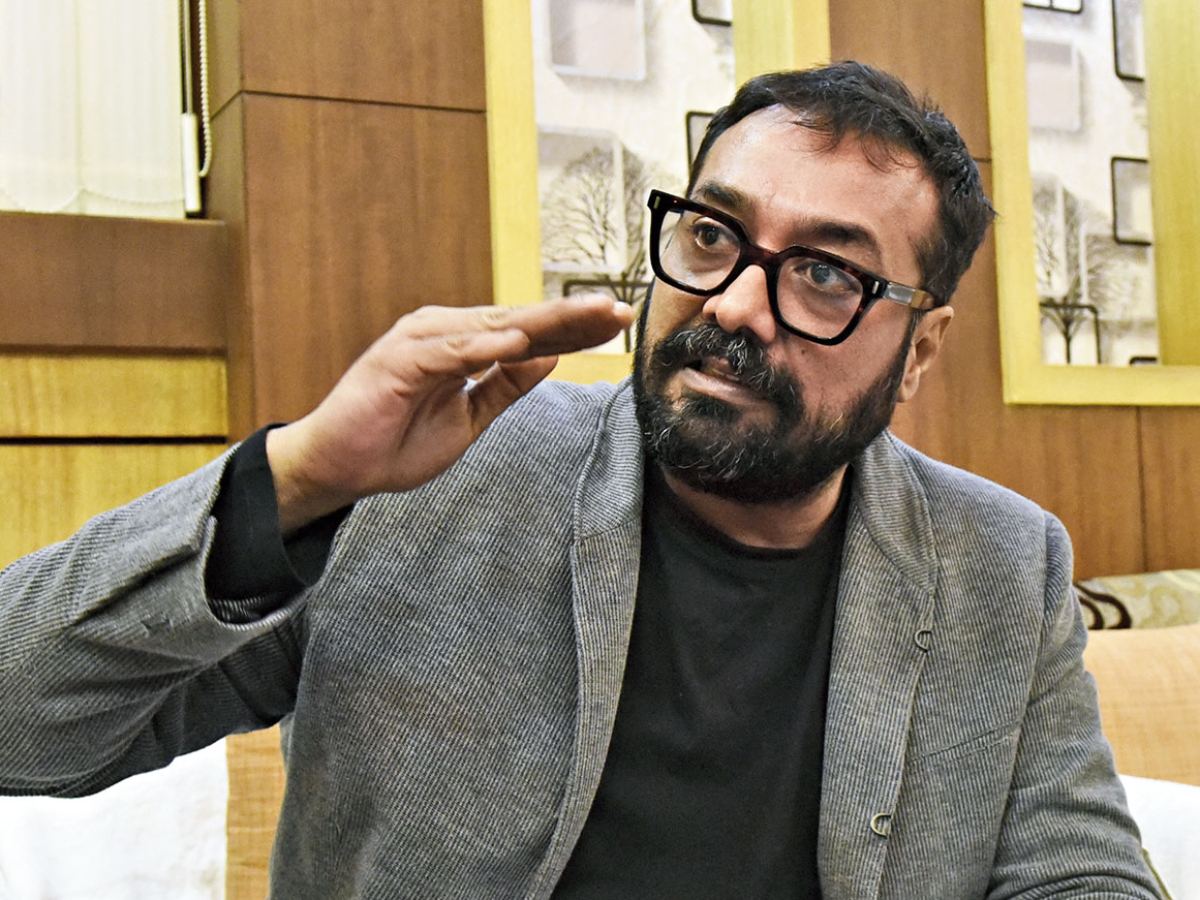 Director Anurag Kashyap Crying on Industry
