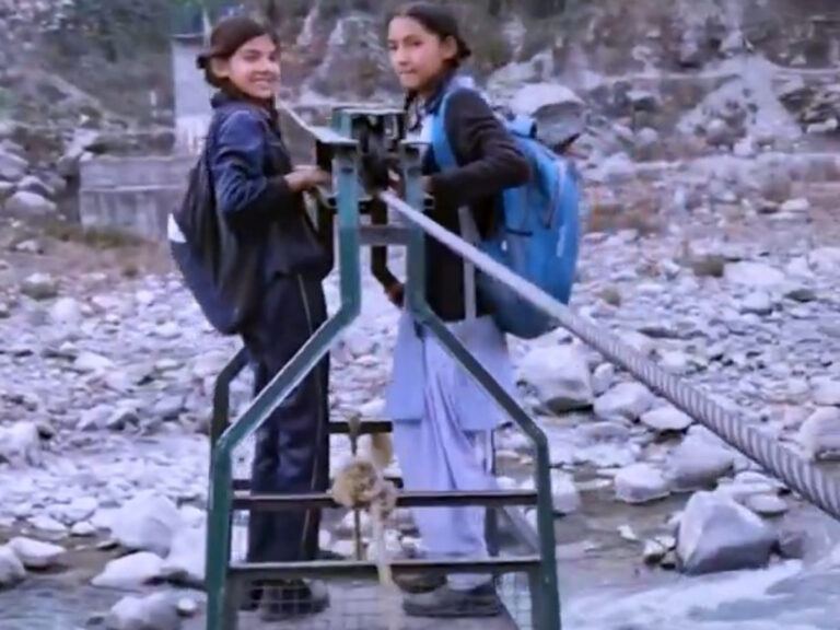 Govt Hypocrisy Exposed School Children At Risk