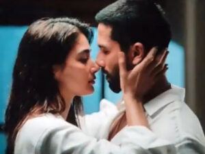 Pooja Hegde's Kissing Scene: Why No Outrage?