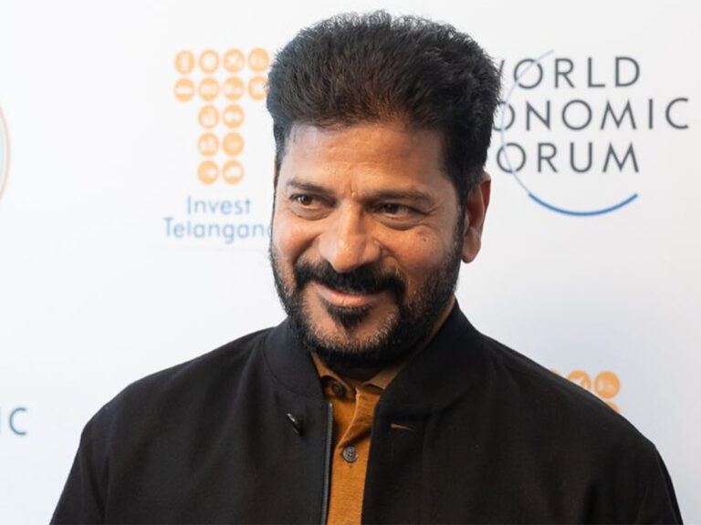 Revanth Reddy, Telangana Chief Minister, Davos Summit, World Economic Summit 2025, Nara Chandrababu Naidu, Exposure, Meeting Big Companies in Davos, Revanth Reddy Should Follow Jagan Mohan Reddy