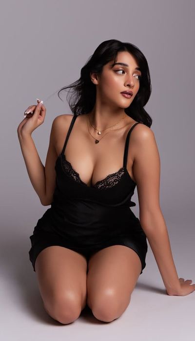 Shaheen Khan