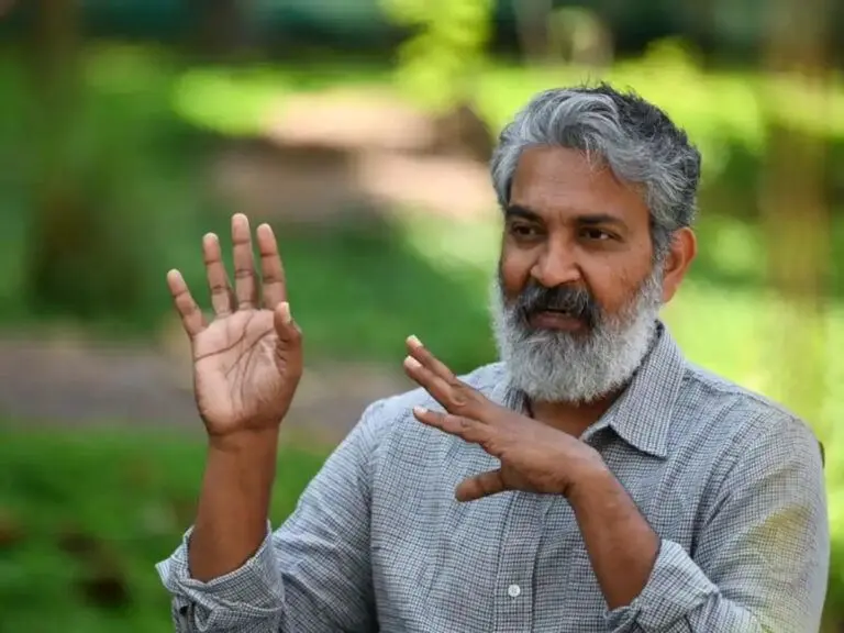 rajamouli-juggling-ssmb29-and-mahabharat
