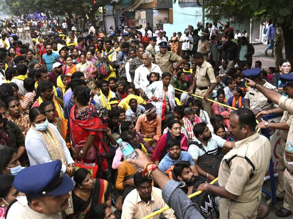 tirupati-stampede