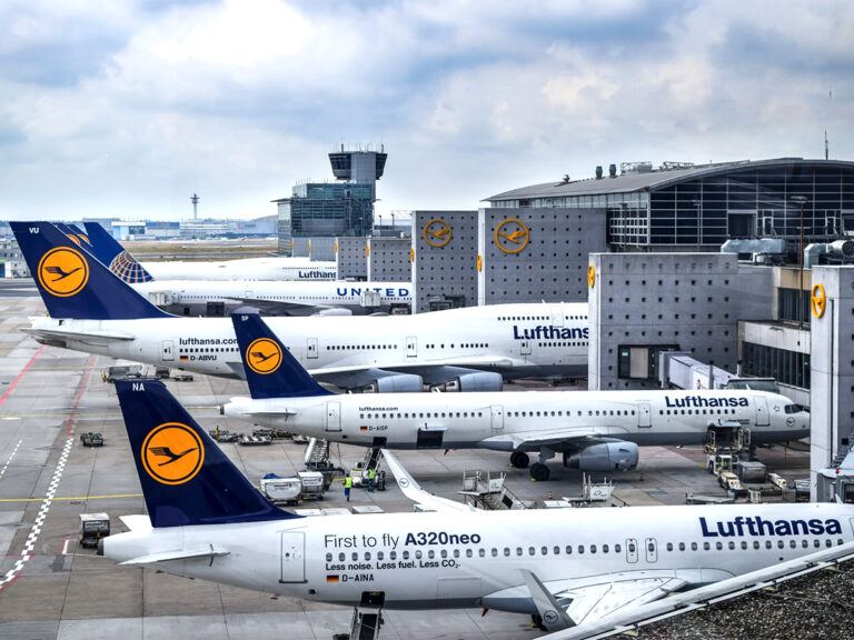 United Operated by Lufthansa