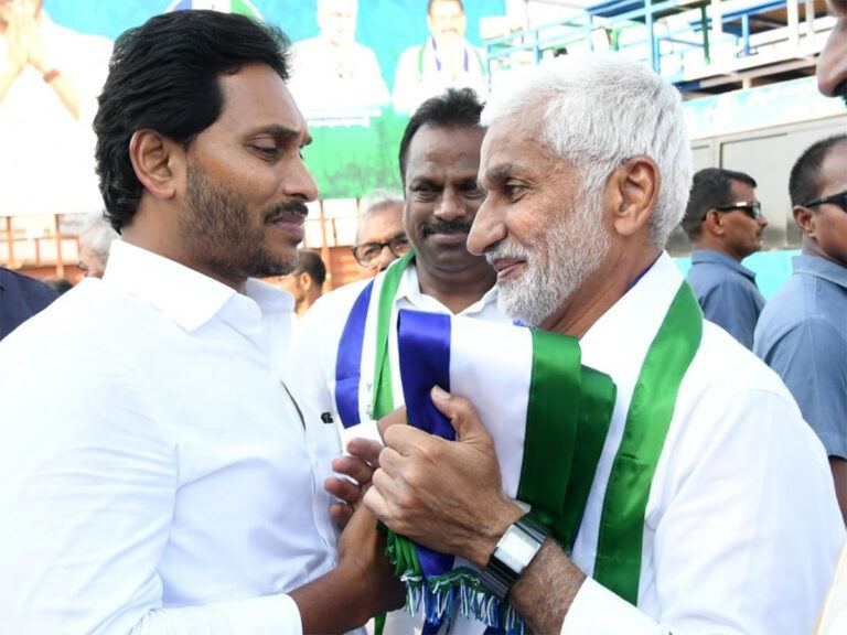 Vijaya Sai Reddy Did Not Wait For Jagan's Return