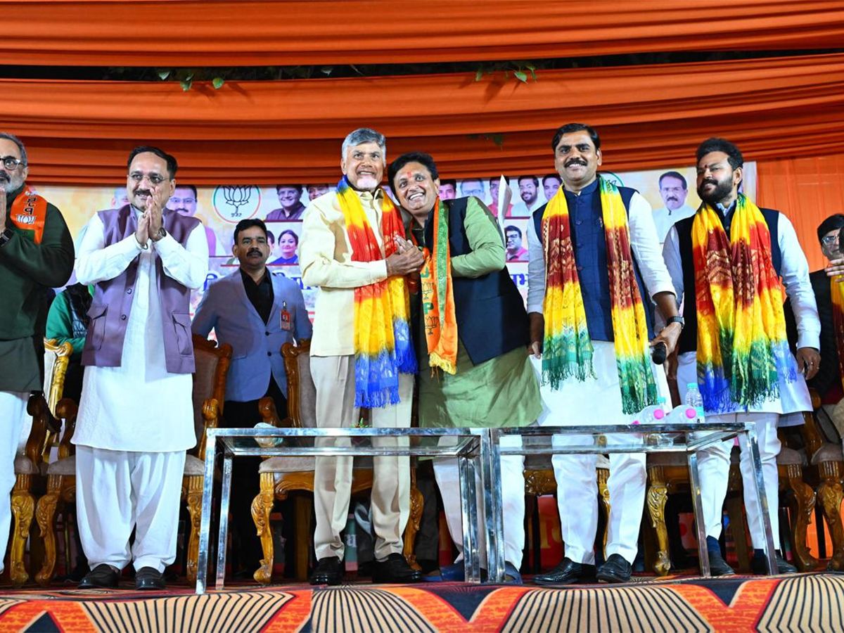 Chandrababu Naidu Campaigned Delhi