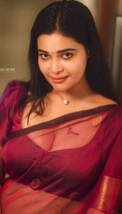 Dharsha Gupta