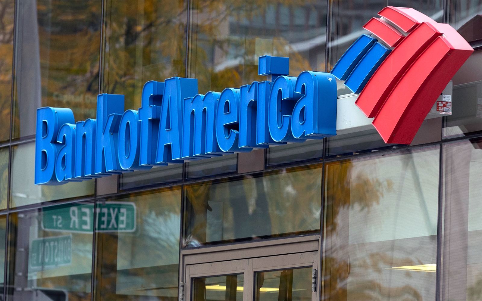 H-1B Holders Set Up US Bank Account