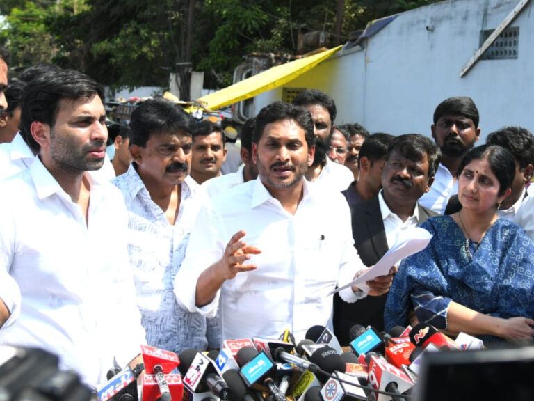 Media Miss This Imp Question To Jagan