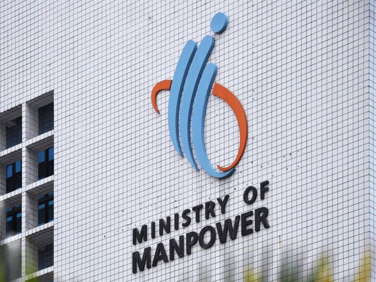 No Salaries for Hyd Techies